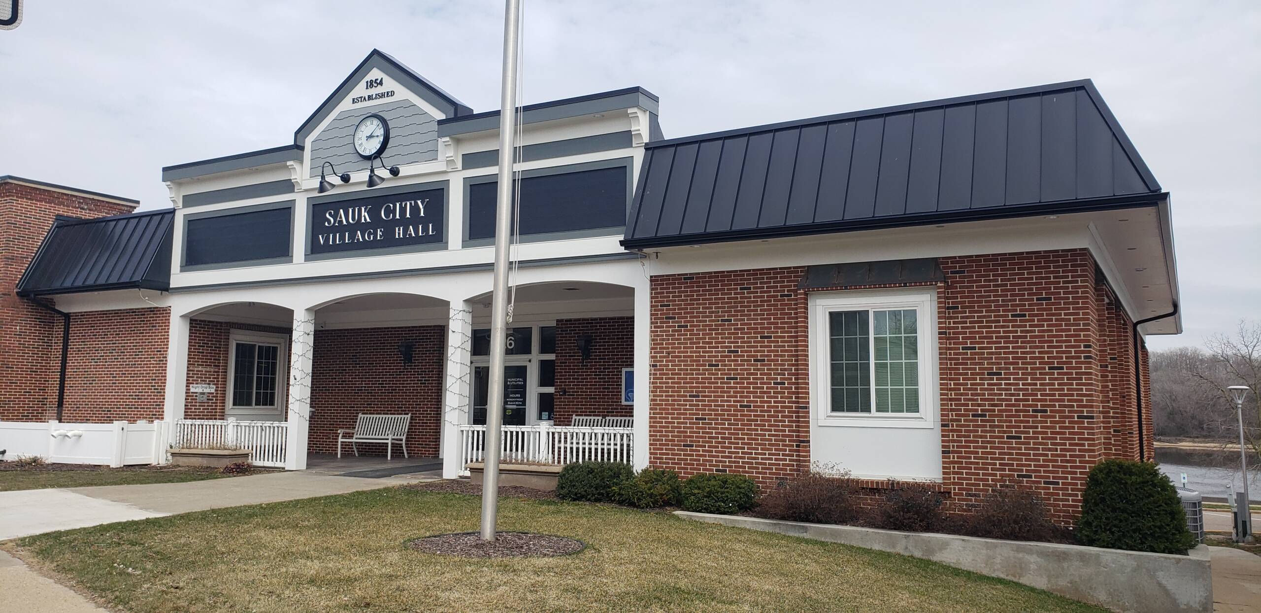 Sauk City Hall